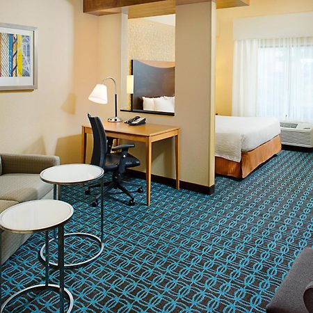 Fairfield Inn & Suites By Marriott San Antonio Seaworld / Westover Hills Exterior foto