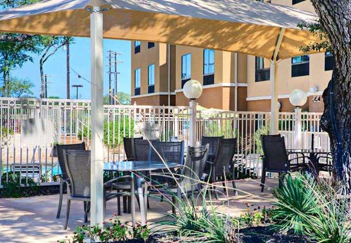 Fairfield Inn & Suites By Marriott San Antonio Seaworld / Westover Hills Exterior foto